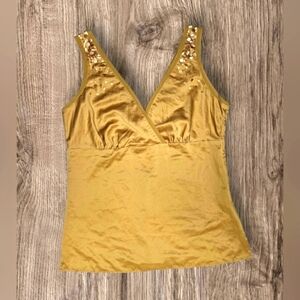 NEW NY & Co Silk-like Gold Vneck Tank Top Lightweight Dressy Relaxed fit Sequins